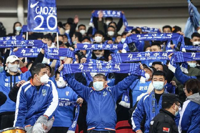 最终罗马主场3-0击败谢里夫。